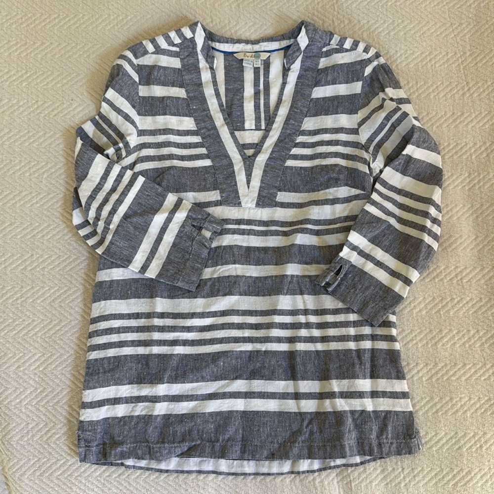 Boden Striped Gray and White Linen Tunic